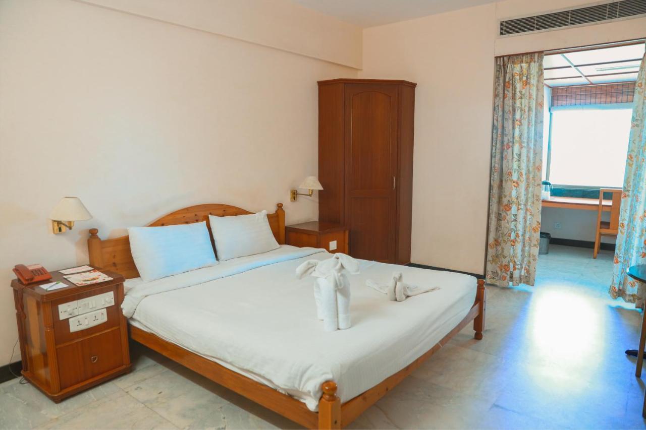 Bell Hotel Sivakasi Экстерьер фото