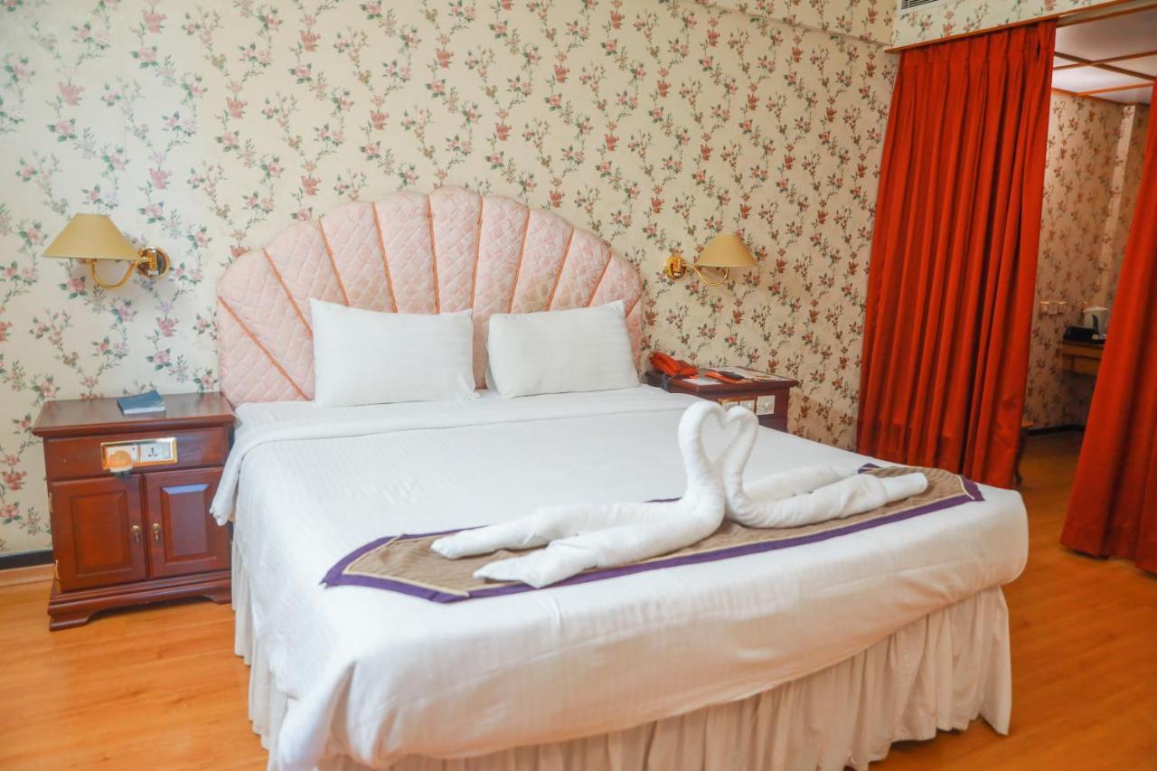 Bell Hotel Sivakasi Экстерьер фото