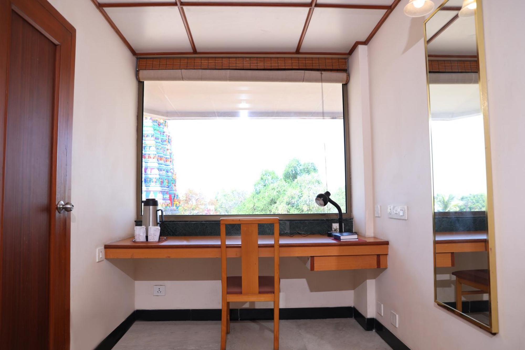 Bell Hotel Sivakasi Экстерьер фото