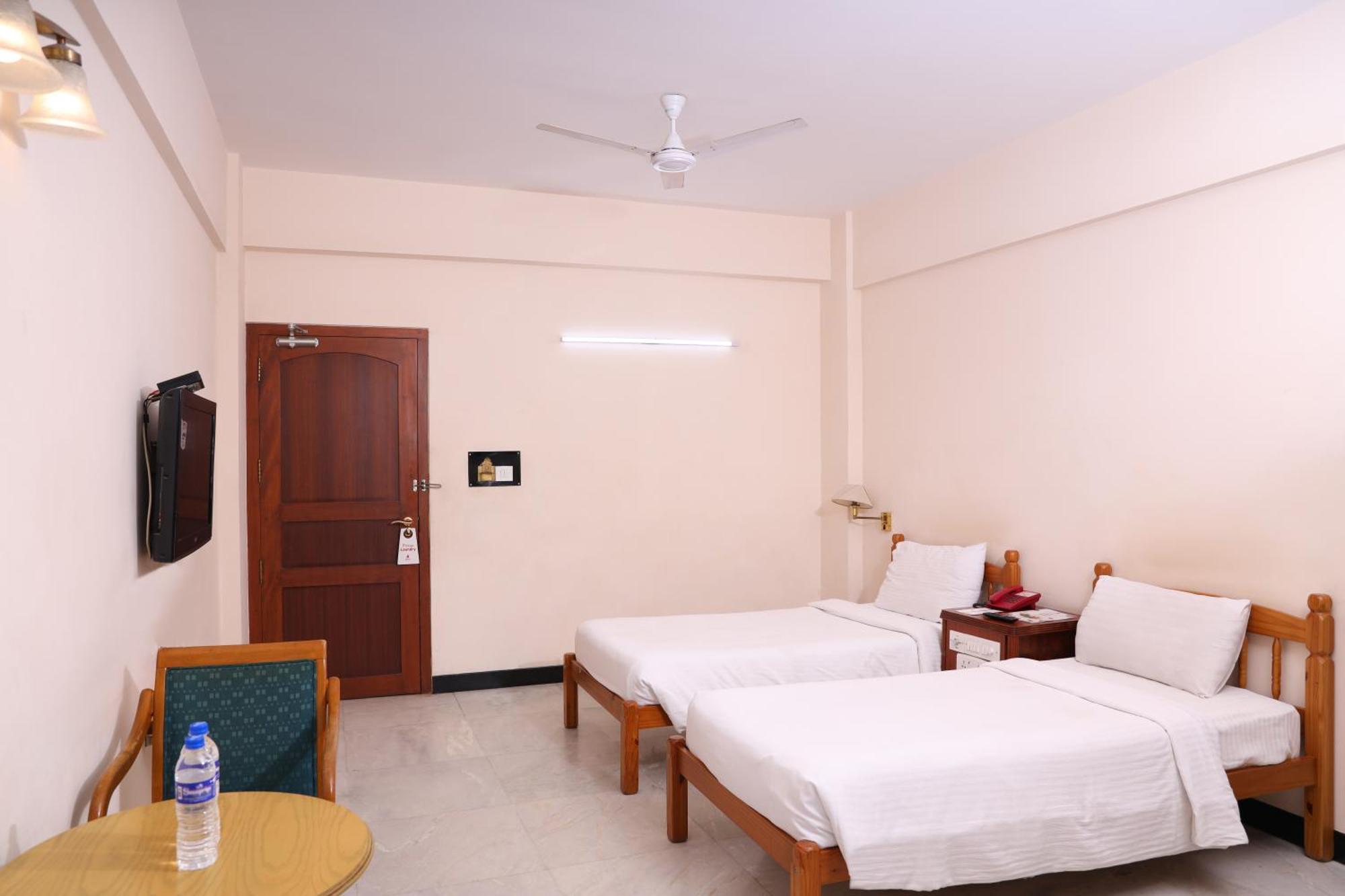 Bell Hotel Sivakasi Экстерьер фото
