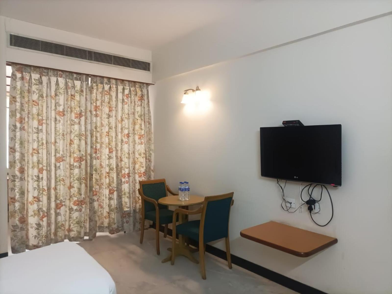 Bell Hotel Sivakasi Экстерьер фото
